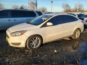 Ford Focus SE 2.0L 4 2017