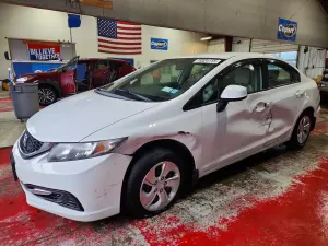 Honda Civic LX 1.8L 4 2013