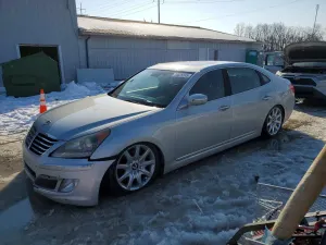 Hyundai Equus SIGNATURE 4.6L 8 2011