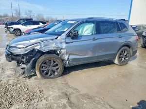 Volkswagen Tiguan SE 2.0L 4 2024