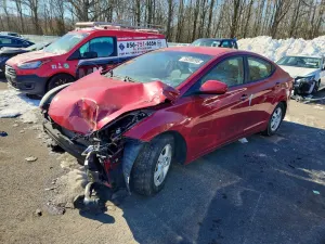 Hyundai Elantra SE 1.8L 4 2015