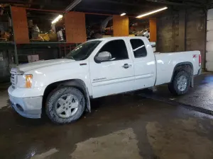 GMC Sierra 5.3L 8 2013