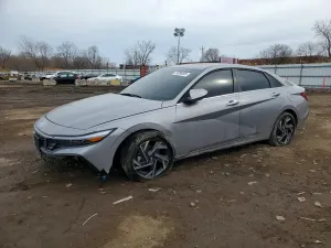 Hyundai Elantra SEL 2.0L 4 2025