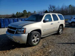 Chevrolet Tahoe C1500 LTZ 5.3L 8 2013