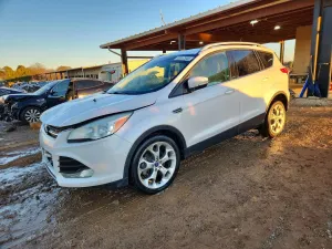Ford Escape TITANIUM 2.0L 4 2014