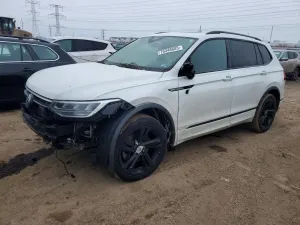 Volkswagen Tiguan SE R-LINE BLACK 2.0L 4 2023