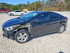Hyundai Elantra SE 1.8L 4 2016