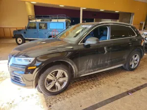 Audi Q5 PREMIUM PLUS 2.0L 4 2019