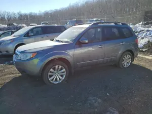 Subaru Forester 2.5X PREMIUM 2.5L 4 2013