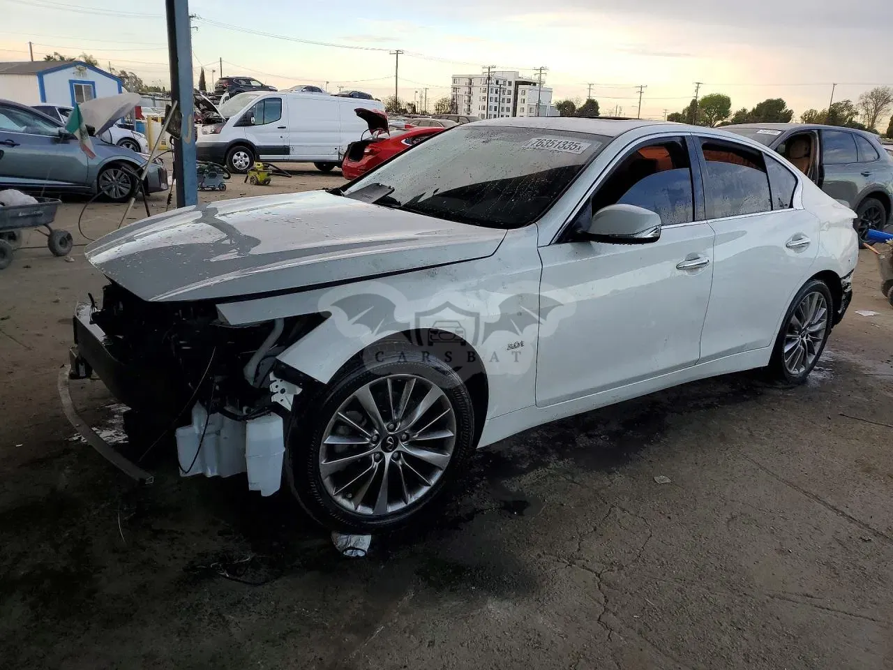 Infiniti Q50 LUXE 3.0L 6 2019