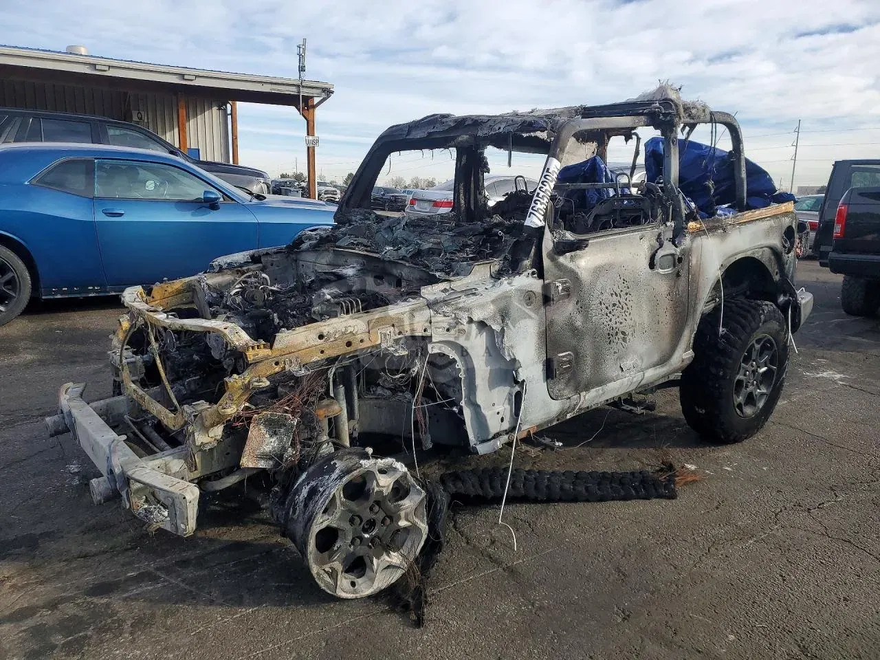 Jeep Wrangler 3.6L 6 2023