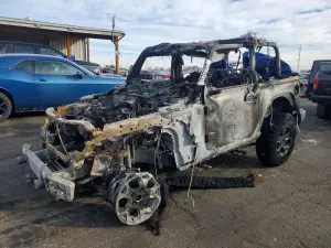 Jeep Wrangler 3.6L 6 2023