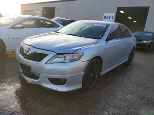 Toyota Camry BASE 2.5L 4 2010
