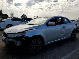 Kia Cerato / Forte / K3 SX 2.4L 4 2013