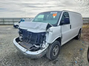 Chevrolet Express 4.8L 8 2014
