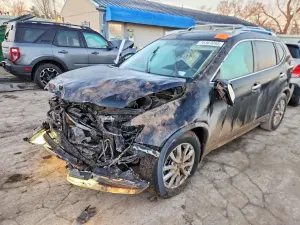Nissan Rogue 2.5L 4 2017