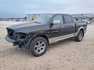Dodge RAM 5.7L 8 2011