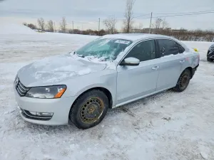 Volkswagen Passat SEL 1.8L 4 2014