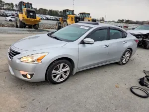 Nissan Altima 2.5 2.5L 4 2015