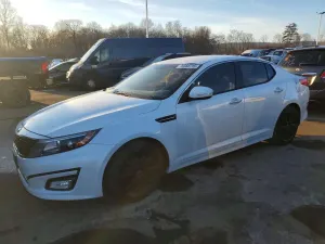 Kia Optima LX 2.4L 4 2015