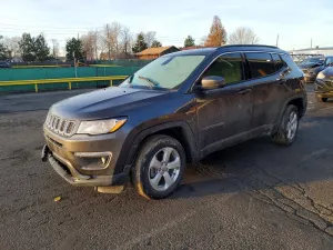 Jeep Compass LATITUDE 2.4L 4 2021