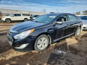 Hyundai Sonata HYBRID 2.4L 4 2015