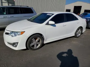 Toyota Camry L 2.5L 4 2014