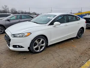 Ford Fusion SE 2.0L 4 2015