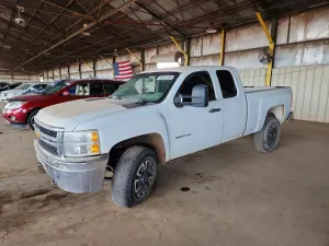 Chevrolet Silverado 1500 C2500 HEAVY DUTY 6.0L 8 2013