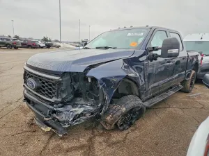 Ford F-250 SUPER DUTY 6.8L 8 2024
