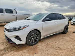 Kia Cerato / Forte / K3 GT LINE 2 L 4 2023