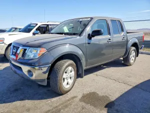 Nissan Frontier CREW CAB SE 4.0L 6 2010