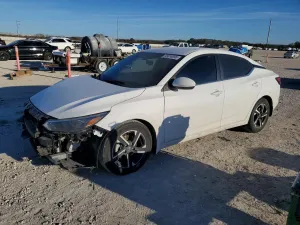 Nissan Sentra SV 2.0L 4 2024