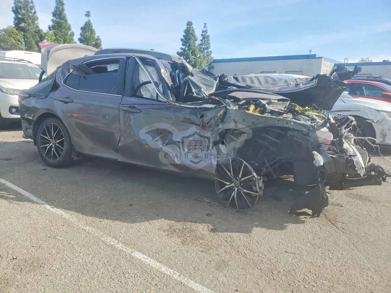 Toyota Camry 2.5L 4 2021