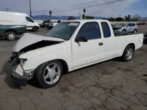 Toyota Tacoma XTRACAB 2.4L 4 1997