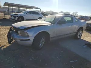 Ford Mustang 4.0L 6 2007
