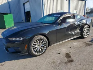 Ford Mustang 2.3L 4 2024