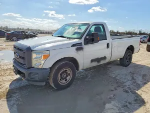 Ford F-250 SUPER DUTY 6.2L 8 2015