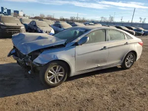 Hyundai Sonata GLS 2.4L 4 2013