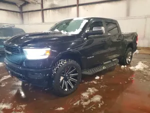 RAM 1500 LARAMIE 5.7L 8 2019