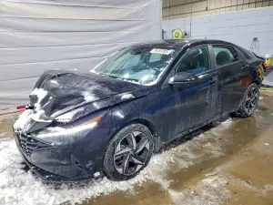 Hyundai Elantra SEL 2.0L 4 2023