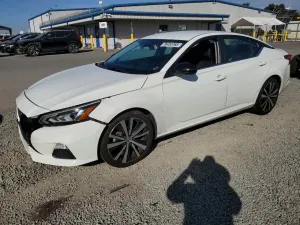 Nissan Altima 2.5L 4 2020