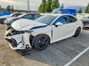Toyota Camry XSE 2.5L 4 2025