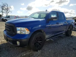 RAM 1500 SLT 5.7L 8 2016