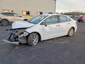 Toyota Corolla LE 2.0L 4 2024