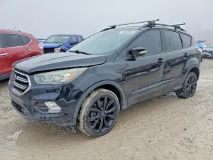 Ford Escape TITANIUM 2.0L 4 2017