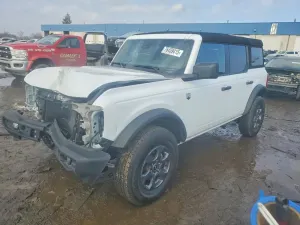 Ford Bronco BIG BEND 2.3L 4 2024