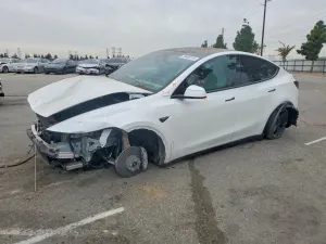 Tesla Model Y 2026