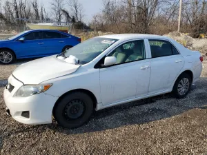 Toyota Corolla BASE 1.8L 4 2010