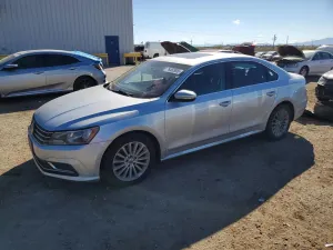 Volkswagen Passat SE 1.8L 4 2016